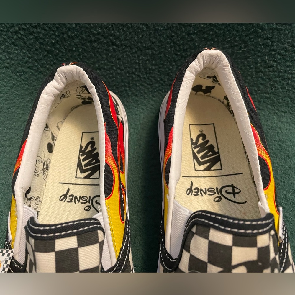 Vans Slip On Disney Mickey Minnie Mouse Checkerboard Flames 90th Anniversary - Picture 10 of 15